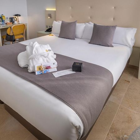 Hotel Serhs Del Port Barcelona Ngoại thất bức ảnh