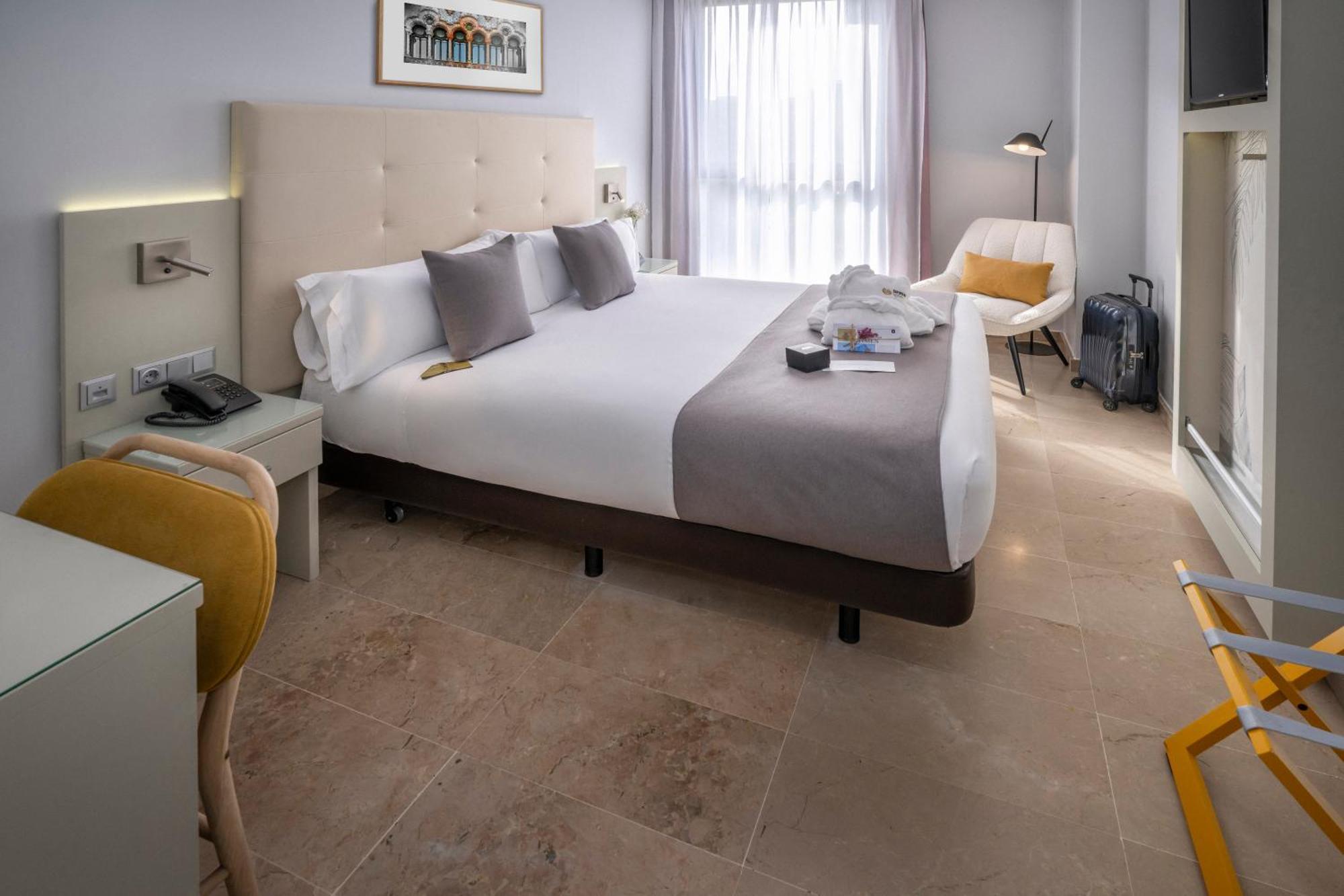 Hotel Serhs Del Port Barcelona Ngoại thất bức ảnh